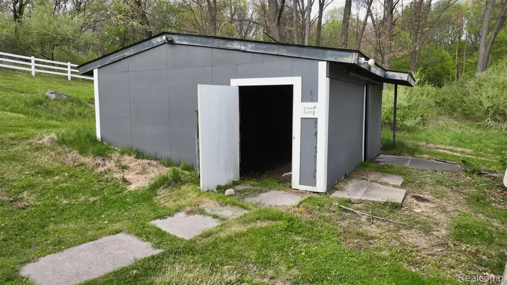 10300 Clark Road Springfield Charter Township MI 48350