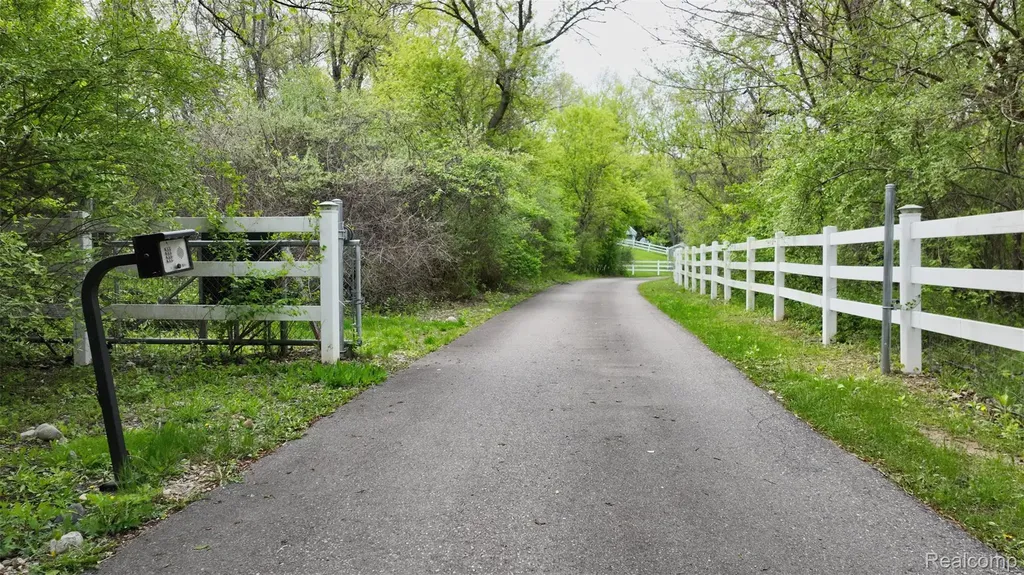 10300 Clark Road Springfield Charter Township MI 48350