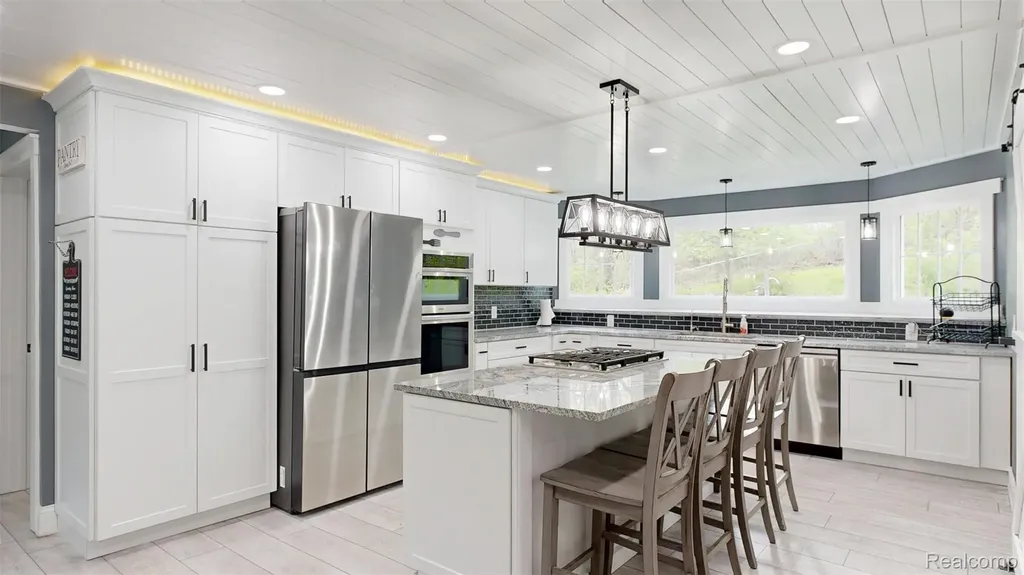 10300 Clark Road Springfield Charter Township MI 48350