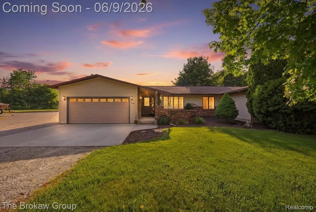5461 N Henderson Road Richfield Township MI 48423