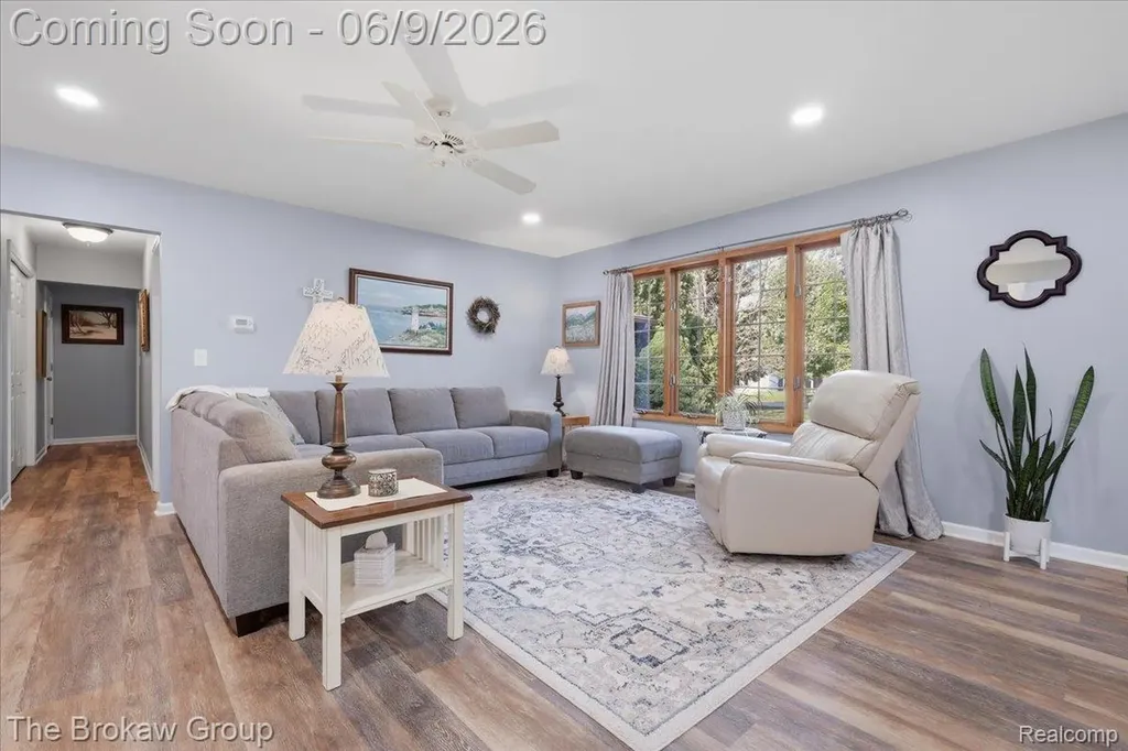 5461 N Henderson Road Richfield Township MI 48423