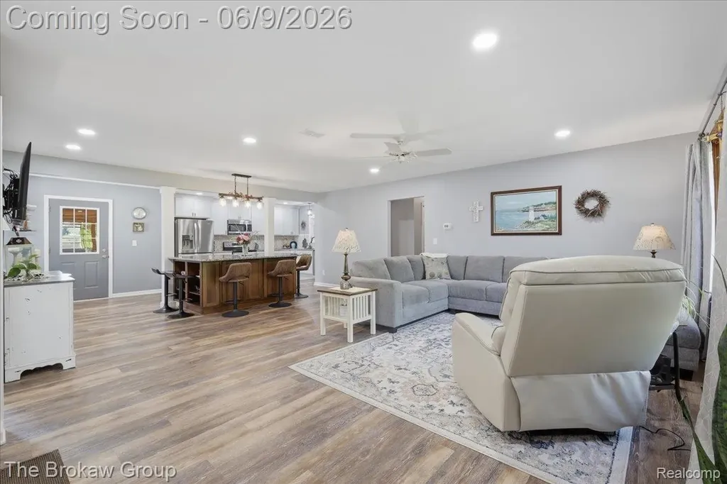 5461 N Henderson Road Richfield Township MI 48423