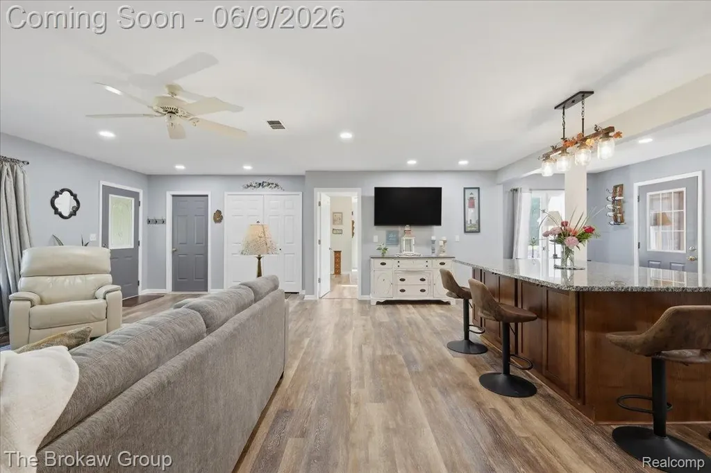 5461 N Henderson Road Richfield Township MI 48423