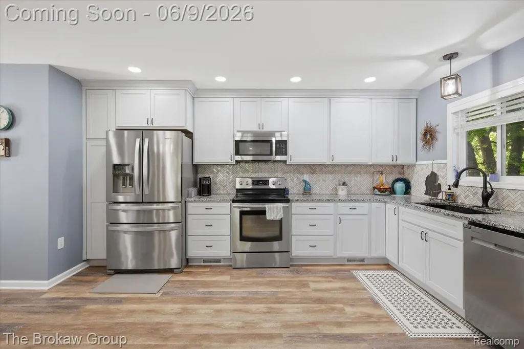 5461 N Henderson Road Richfield Township MI 48423