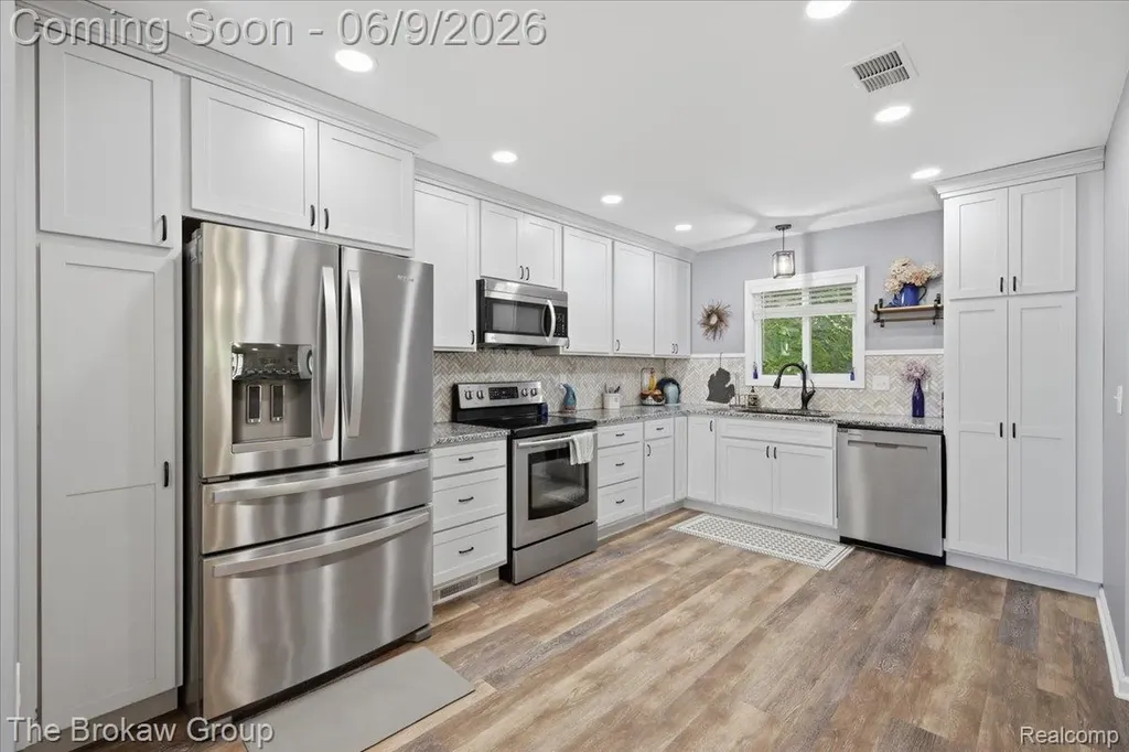 5461 N Henderson Road Richfield Township MI 48423