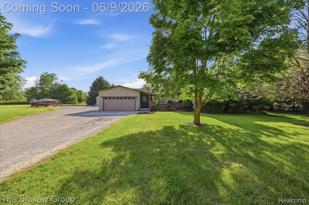 5461 N Henderson Road Richfield Township MI 48423