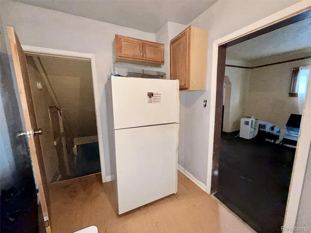 17245 Evergreen Road Detroit City MI 48219
