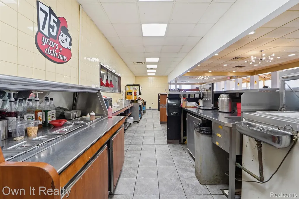 3756 S Rochester Road Rochester Hills City MI 48307