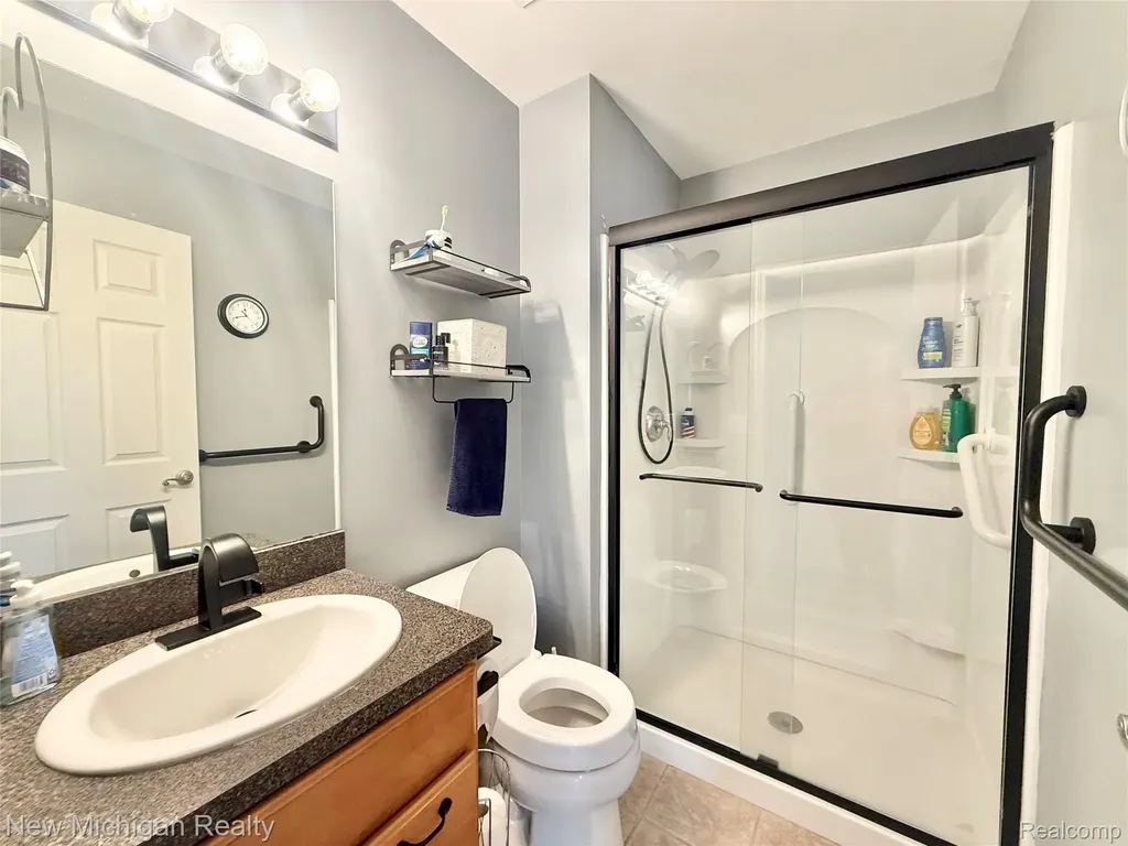 8205 Peninsula Circle Mundy Township MI 48439
