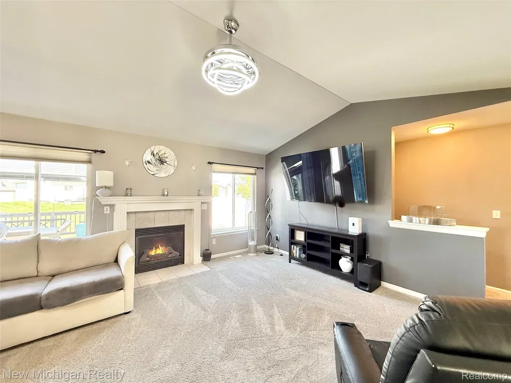 8205 Peninsula Circle Mundy Township MI 48439