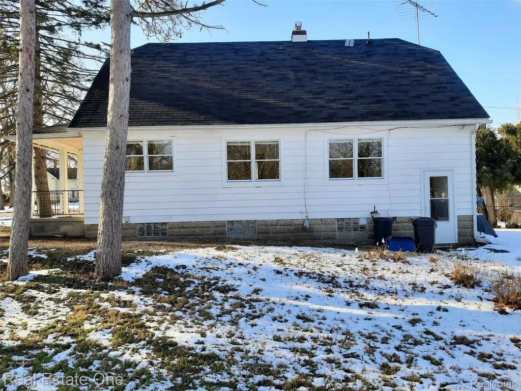 1850 + 1852 Ward Road Bloomfield Charter Township MI 48302