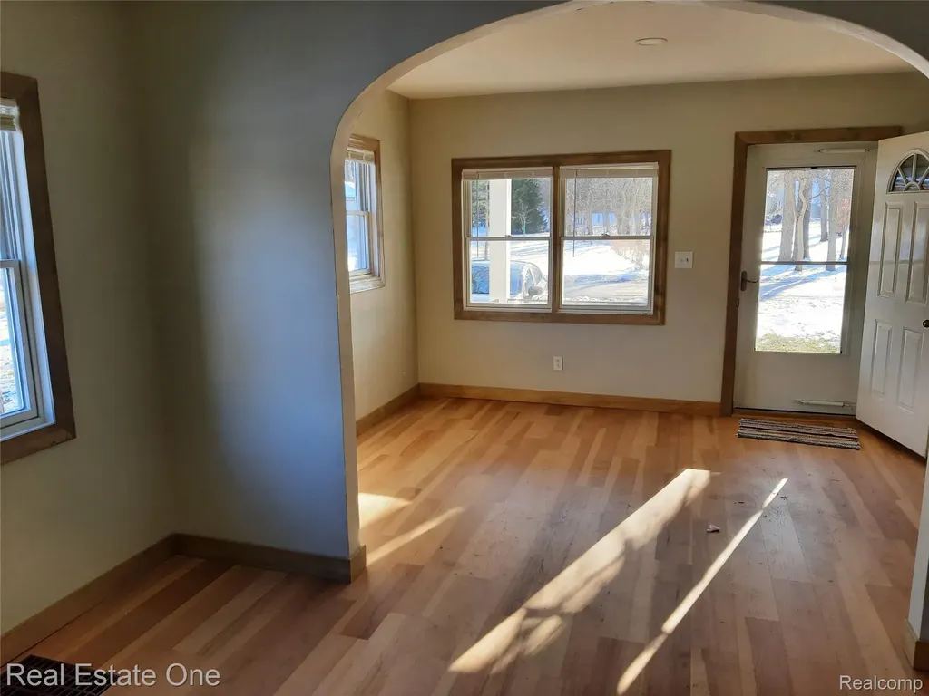 1850 + 1852 Ward Road Bloomfield Charter Township MI 48302