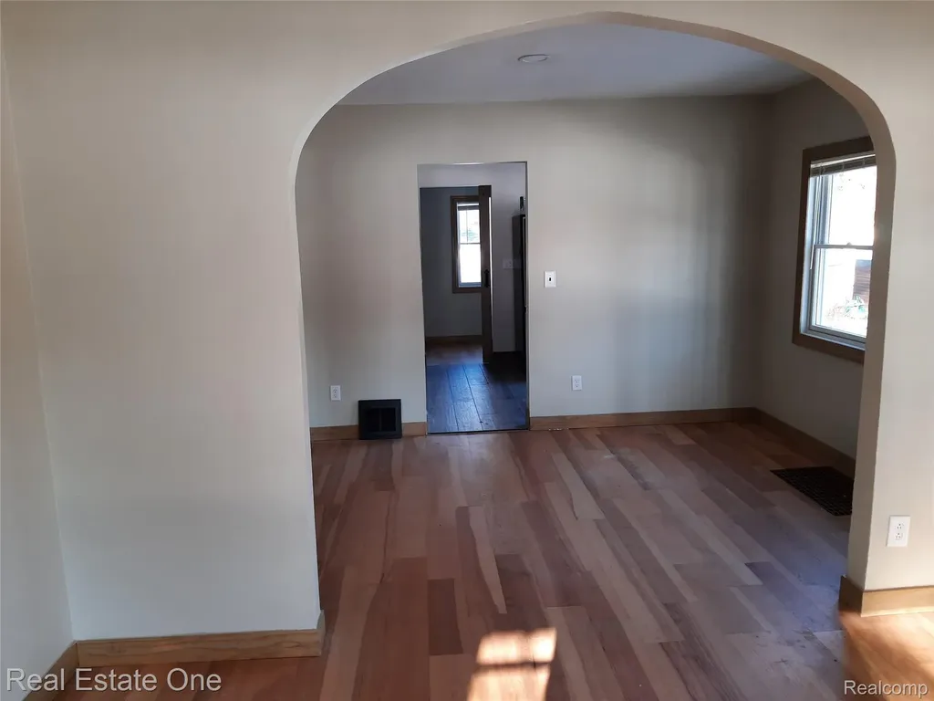 1850 + 1852 Ward Road Bloomfield Charter Township MI 48302