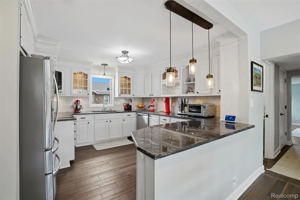 2299 Kingston Street White Lake Charter Township MI 48386