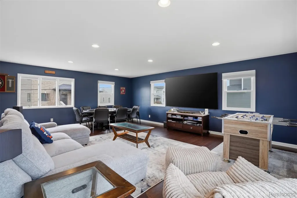 2299 Kingston Street White Lake Charter Township MI 48386