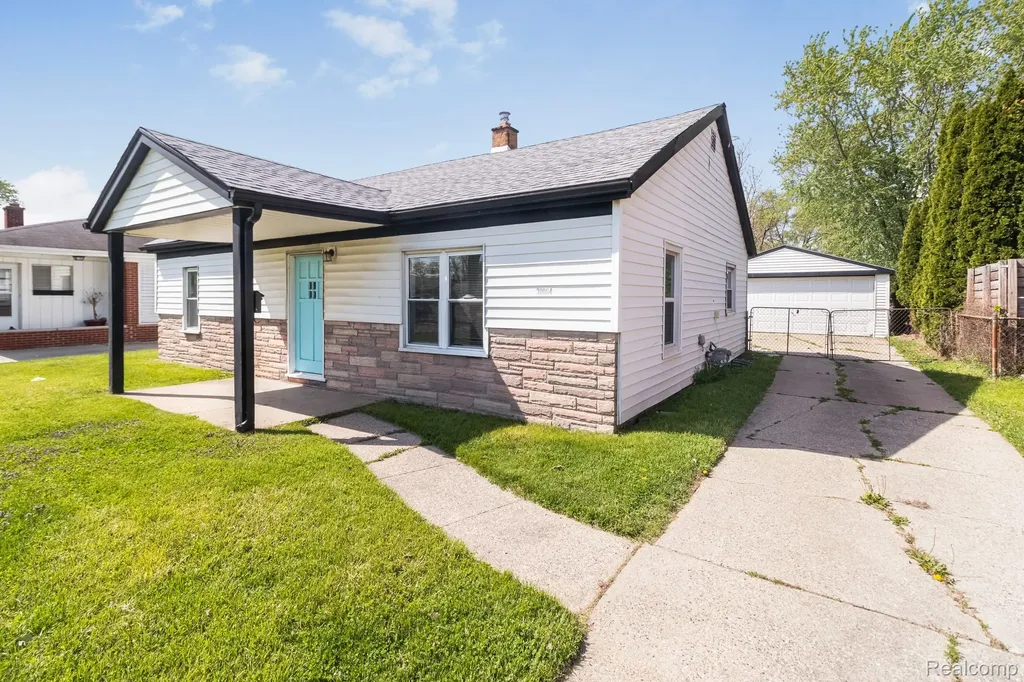 30064 Ann Arbor Trail Westland City MI 48185