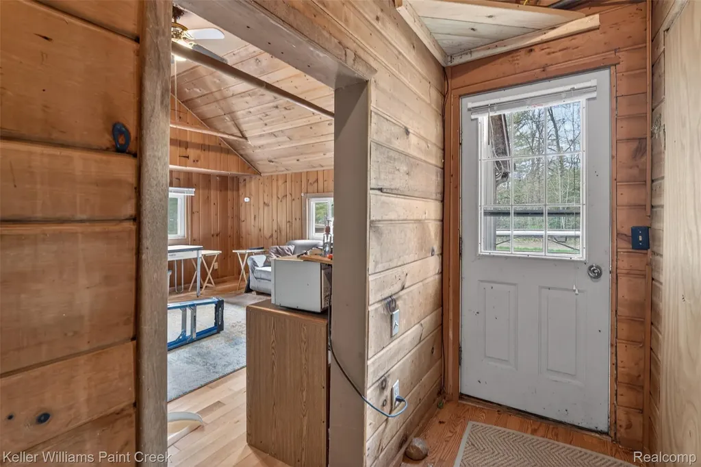 5429 Daily Road Clement Township MI 48610