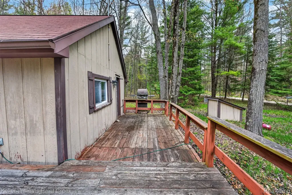 5429 Daily Road Clement Township MI 48610