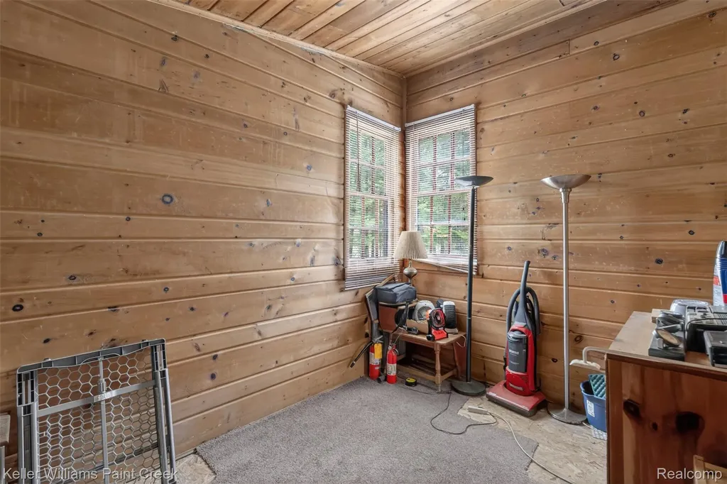 5429 Daily Road Clement Township MI 48610