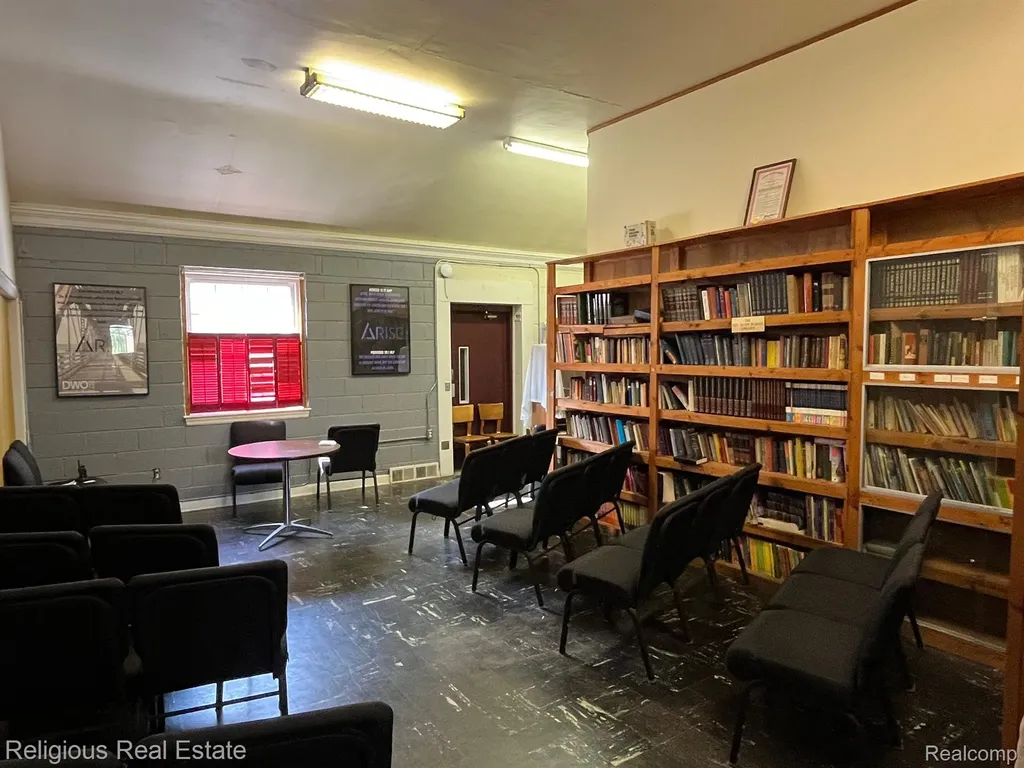 18700 Joy Road Detroit City MI 48228