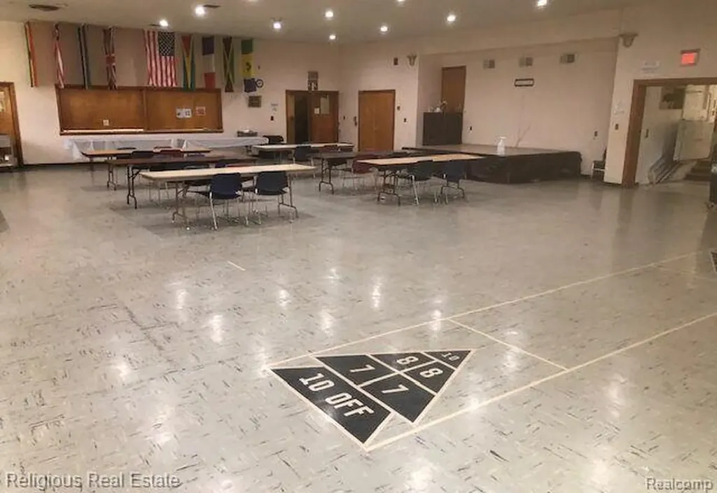 18700 Joy Road Detroit City MI 48228