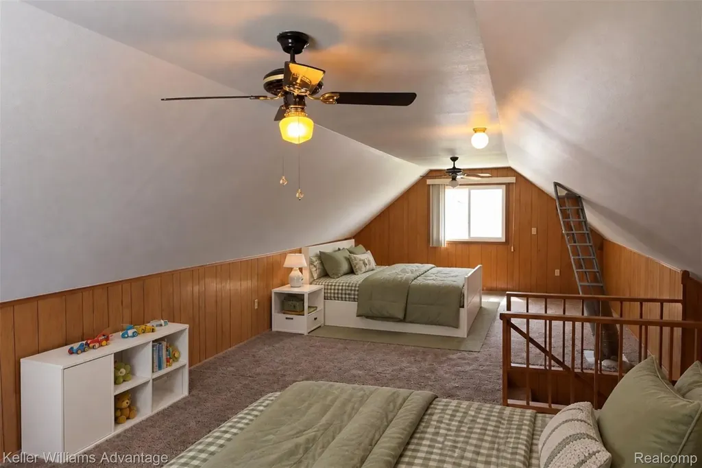 2800 E Booth Road Au Gres Township MI 48703