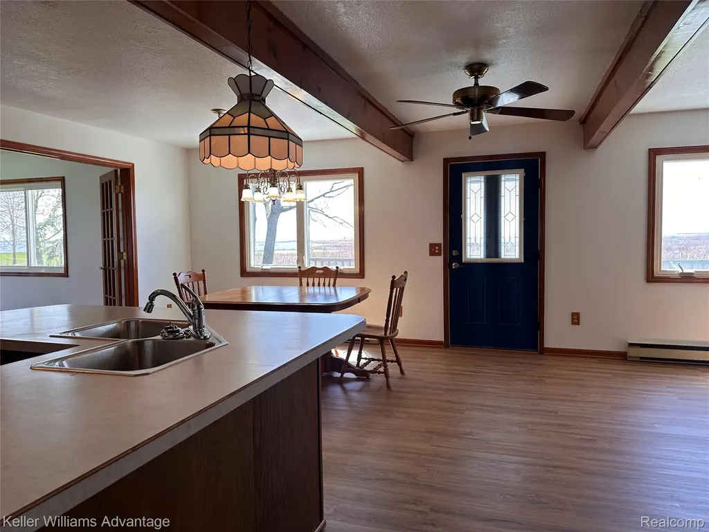 2800 E Booth Road Au Gres Township MI 48703