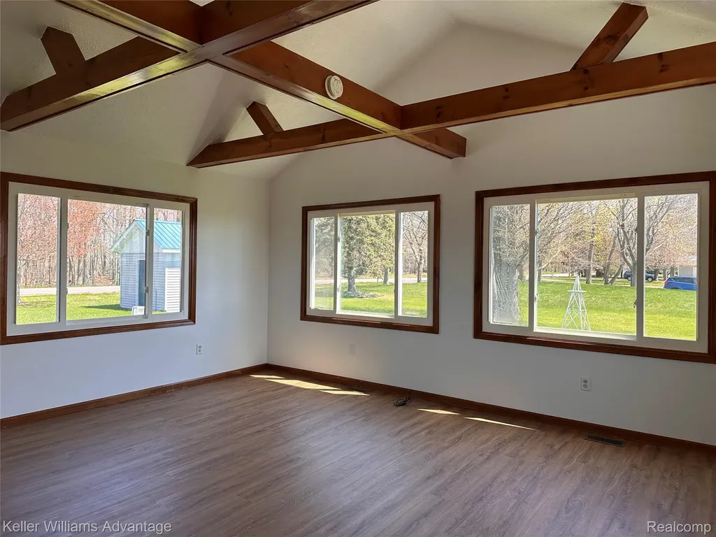 2800 E Booth Road Au Gres Township MI 48703