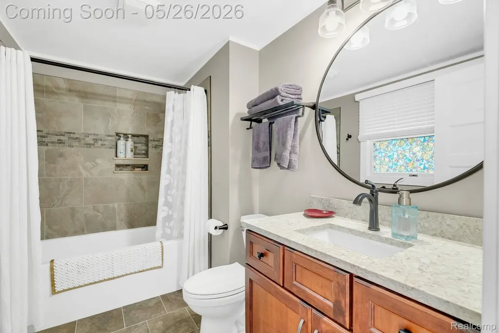 5441 Pointe Drive East China Township MI 48054