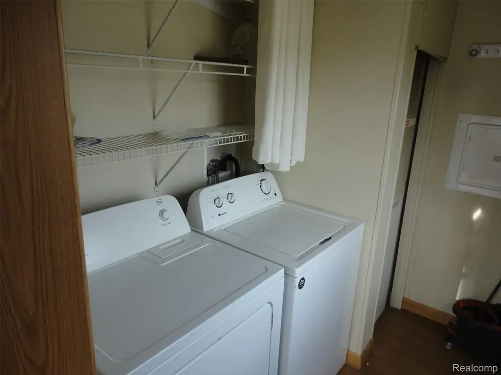 3913 Benjamin Way Raisinville Township MI 48161