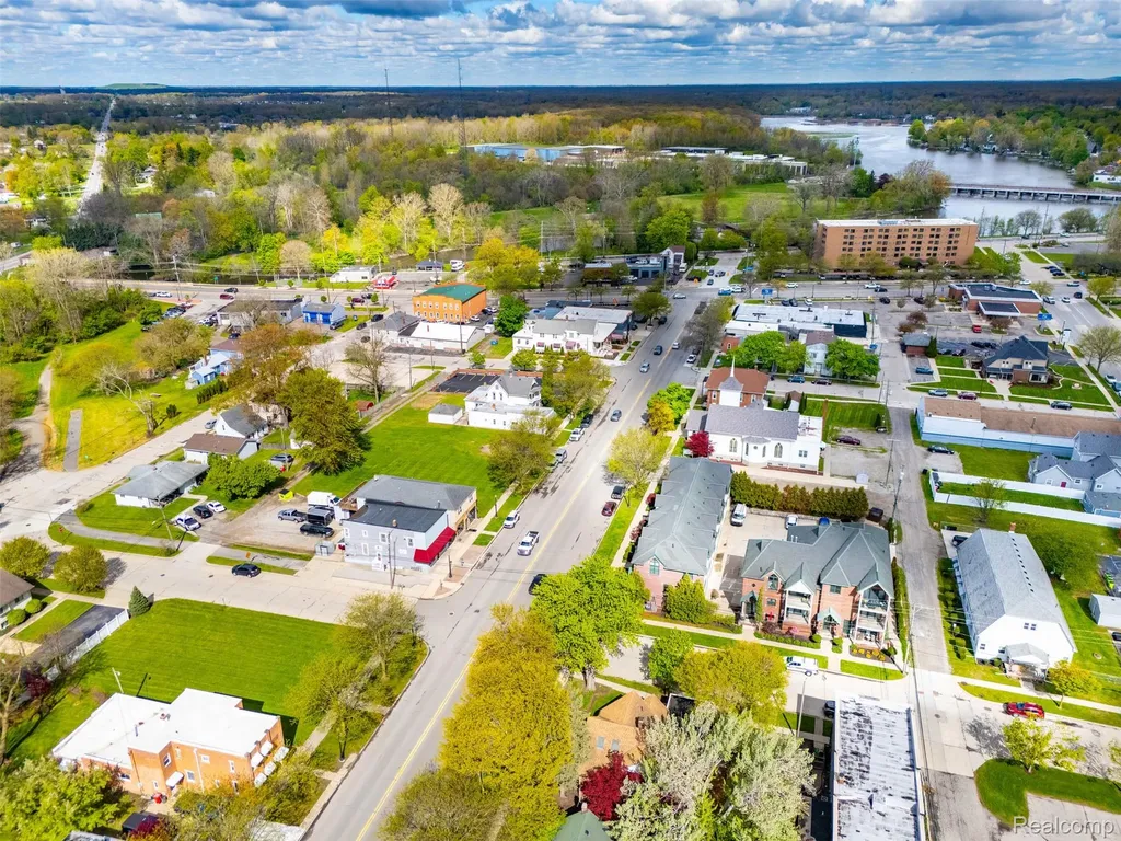 26249 E Huron River Drive Flat Rock City MI 48134
