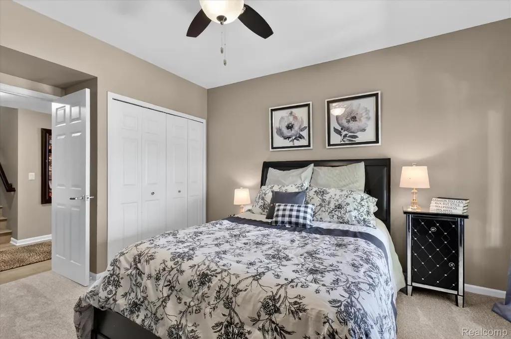 8955 Sandy Ridge Drive White Lake Charter Township MI 48386