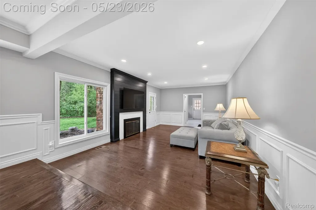 30935 Perrys Crossing Farmington Hills City MI 48331