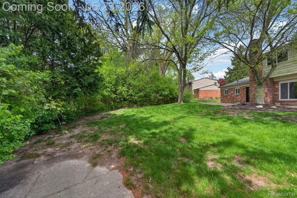 30935 Perrys Crossing Farmington Hills City MI 48331