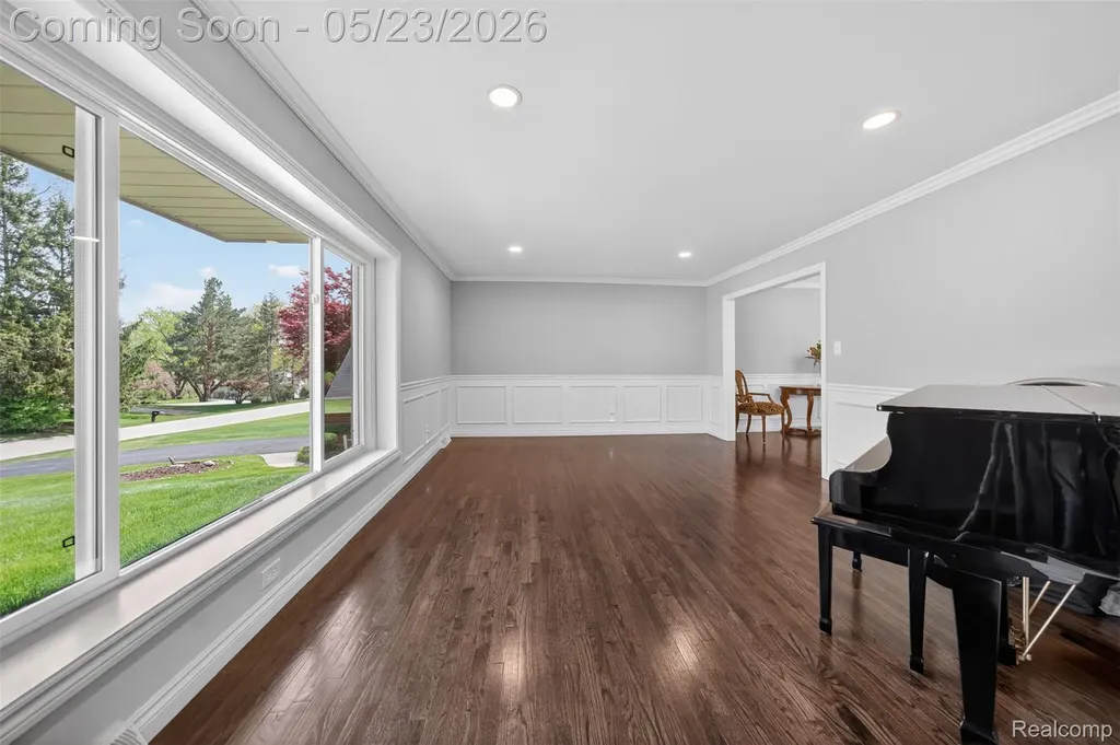 30935 Perrys Crossing Farmington Hills City MI 48331