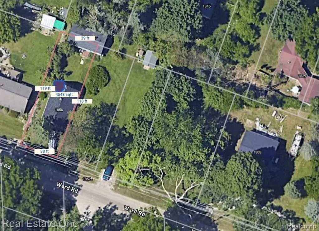 1850-1852 Ward Road Bloomfield Charter Township MI 48302