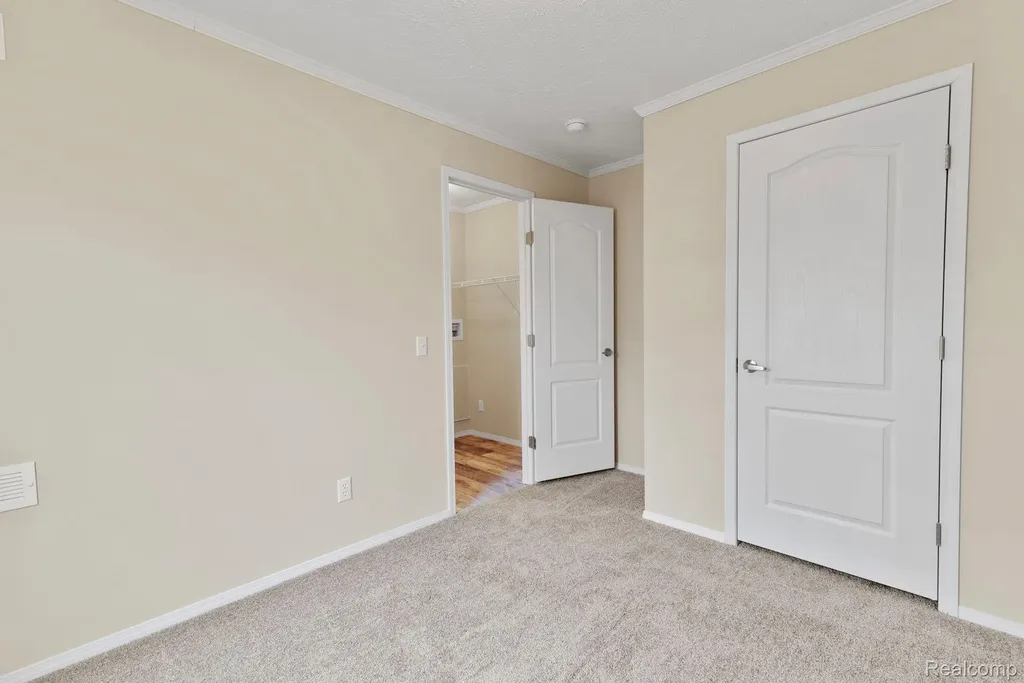 11055 Silver View Court Green Oak Township MI 48178