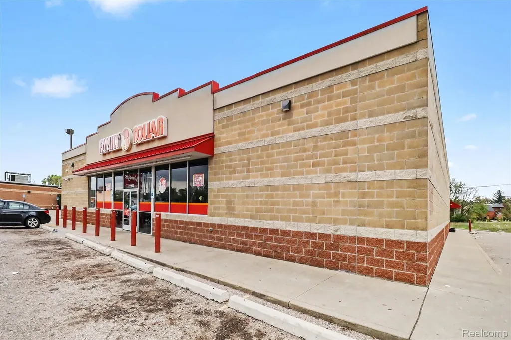 22200 Grand River Avenue Detroit City MI 48219