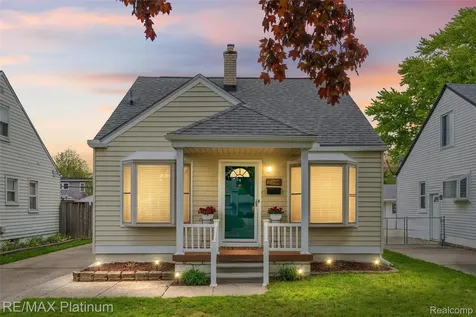 2194 Tyler Avenue Berkley City MI 48072