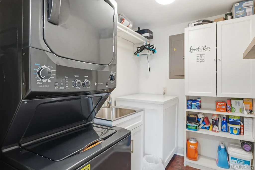 331 E Cady Street Northville City MI 48167