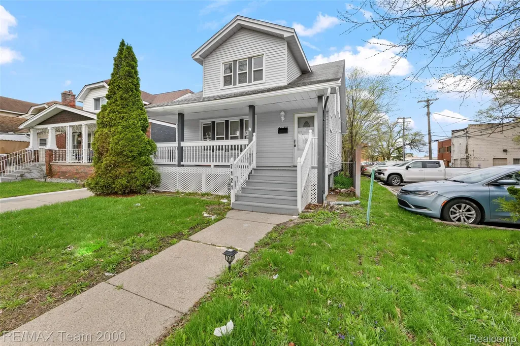 7121 Pinehurst Street Dearborn City MI 48126