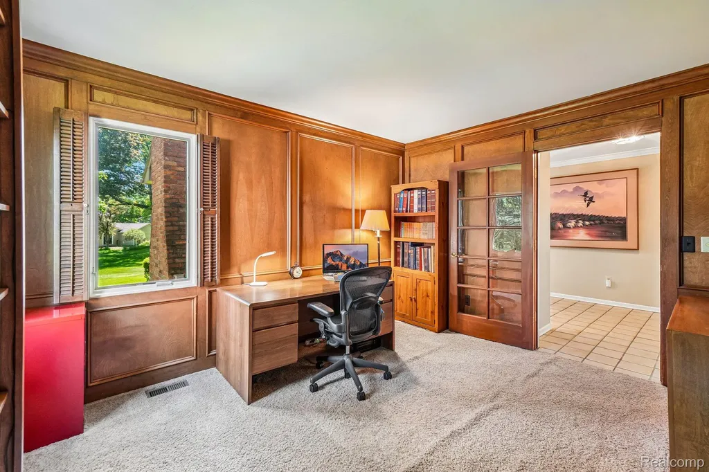 4523 Rivers Edge Drive Troy City MI 48098
