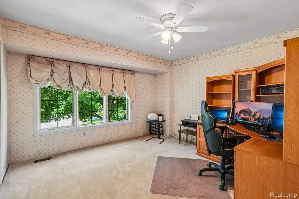 4523 Rivers Edge Drive Troy City MI 48098