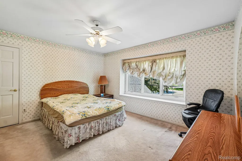 4523 Rivers Edge Drive Troy City MI 48098
