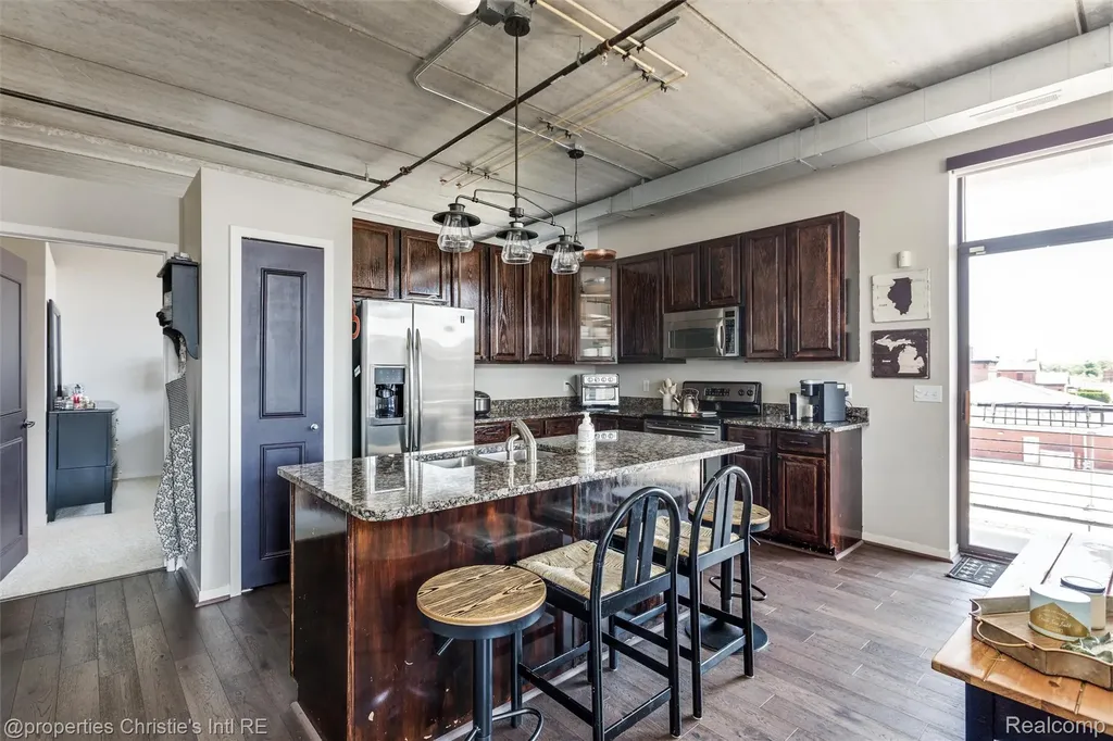 66 Winder Street Detroit City MI 48201