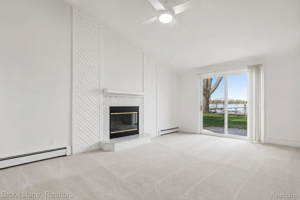 2230 Elm Street Algonac City MI 48001