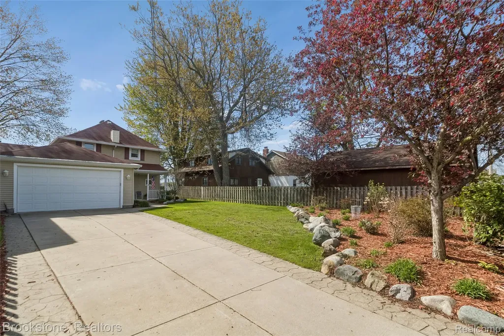 2230 Elm Street Algonac City MI 48001