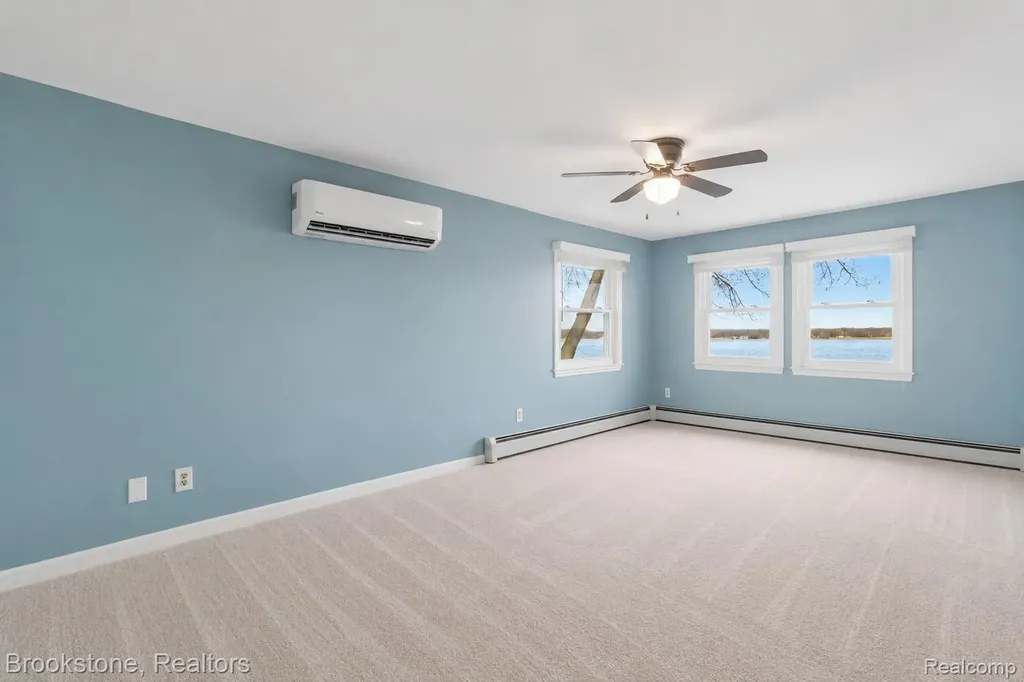 2230 Elm Street Algonac City MI 48001