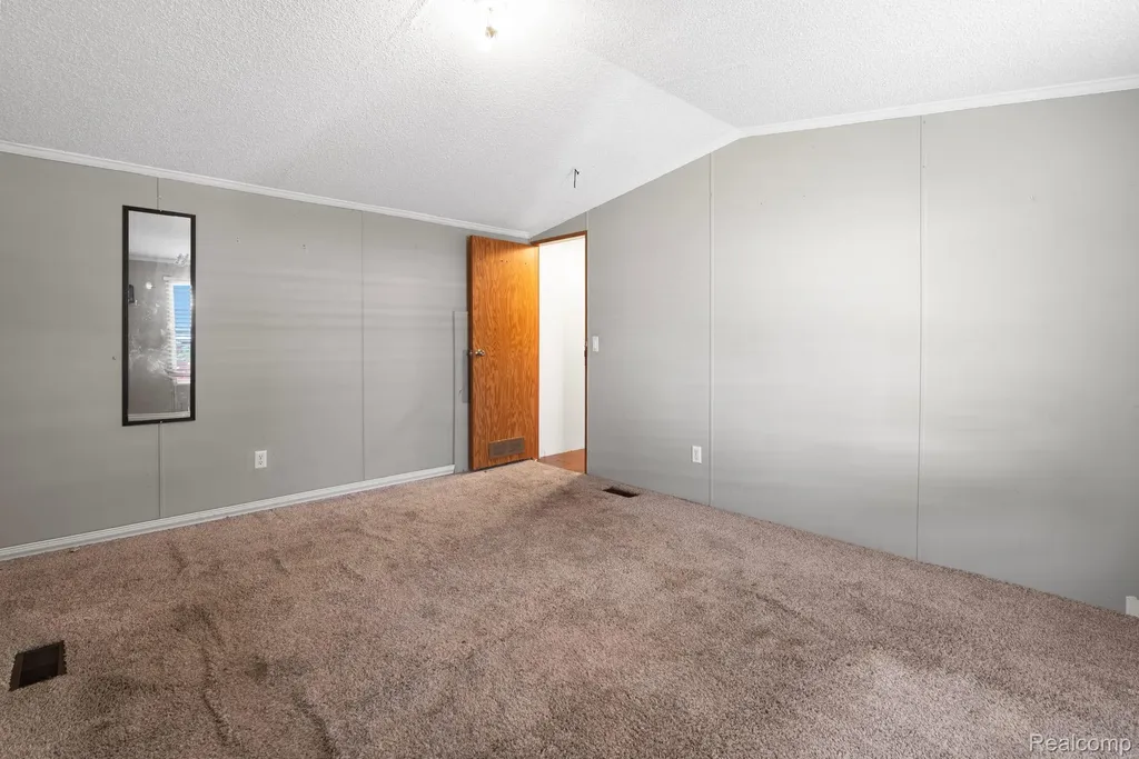 351 North Squirrel Road Auburn Hills City MI 48326