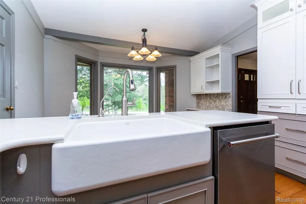 6133 Sundance Trail Genoa Township MI 48116